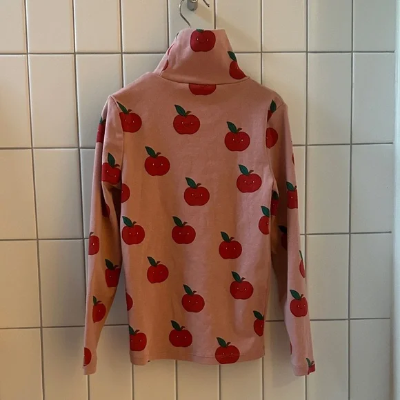 EUC Mini Boden Apple Print turtleneck, super cute size 7-8. - Picture 5 of 7